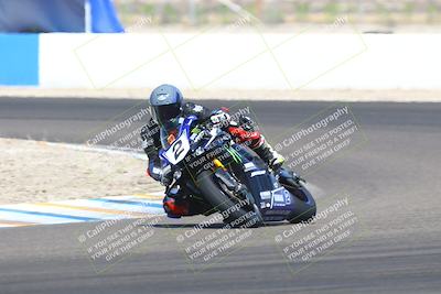 media/Sep-20-2025-TrackDaz (Sat) [[27f0cde673]]/A Group/12pm (Turn 1)/